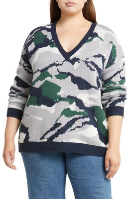 Treasure & Bond Pattern V-Neck Sweater in Navy- Grey Combo
