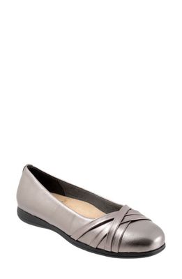 Trotters Daphne Flat in Pewter