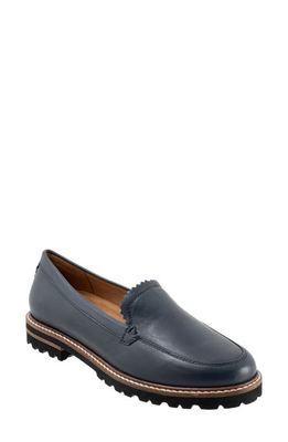 Trotters Fayth Loafer in Navy