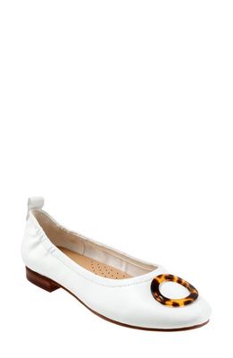 Trotters Gia Ornament Ballet Flat in White
