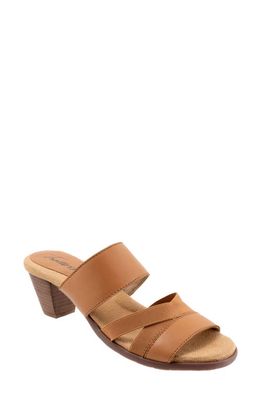 Trotters Maxine Slide Sandal in Luggage