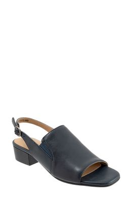 Trotters Nila Slingback Sandal in Navy