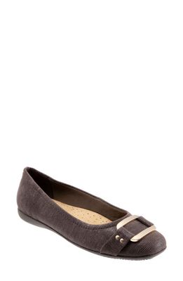 Trotters Sizzle Signature Flat - Multiple Widths Available in Dark Brown Fabric