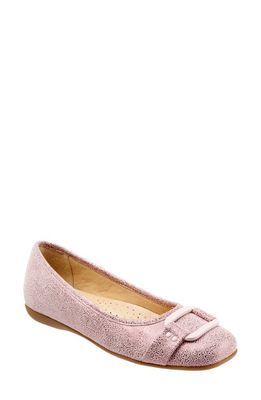 Trotters Sizzle Signature Flat - Multiple Widths Available in Pink Metallic Leather