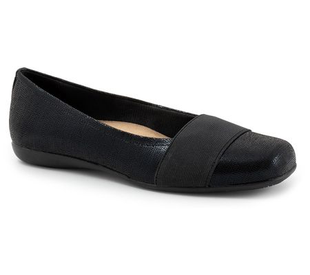 Trotters Women's Samantha Flats