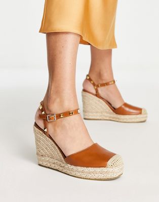 Truffle Collection studded strap espadrilles in tan-Brown