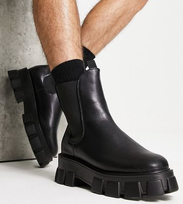 Truffle Collection Wide Fit chunky high chelsea boots in black faux leather