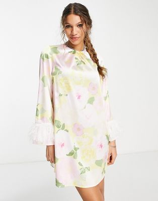 Twisted Wunder mini shift dress with faux feather cuffs in yellow blossom print