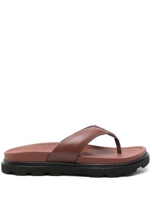 UGG Capitola leather flip flops - Brown