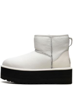 UGG Classic Mini Platform leather boots - White