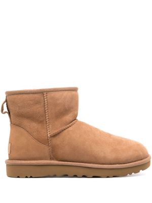 UGG Classic Ultra Mini ankle boots - Brown