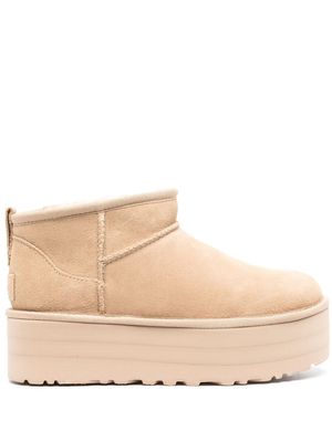 UGG Classic Ultra Mini platform boots - Neutrals