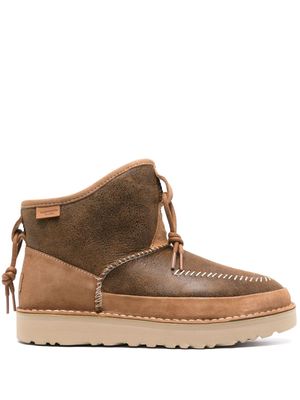 UGG decorative-stitching leather boots - Brown