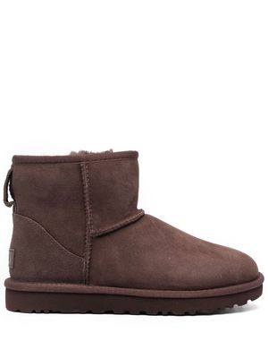 UGG fur-lined suede ankle boots - Brown