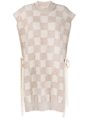 Uma Wang checkerboard-pattern knitted vest - Neutrals