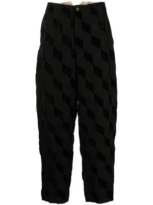 Uma Wang geometric-print tapered trousers - Black