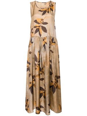 Uma Wang leaf-print gathered-waist midi dress - Brown