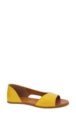 Unity in Diversity Kira Leather Flat in Yellow