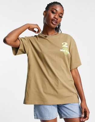 Urban Revivo oversized t-shirt with sports logo in dark beige-Neutral