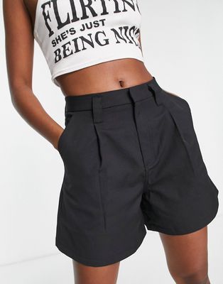 Urban Revivo relaxed tailored shorts in black