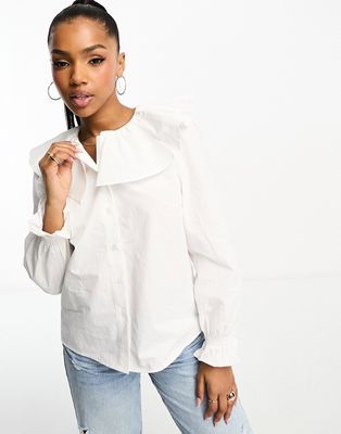 Urban Revivo ruffle collar blouse in white