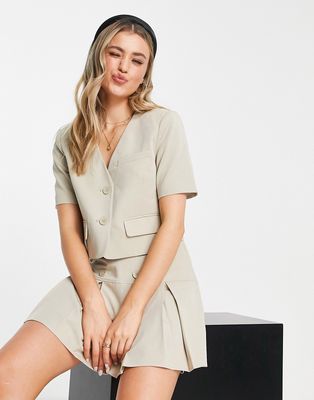 Urban Revivo short sleeve blazer in khaki - part of a set-Green