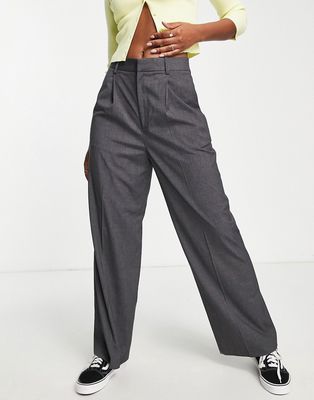 Urban Revivo wide leg pants in light gray