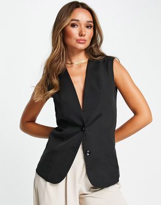 Urban Threads sleeveless blazer in black
