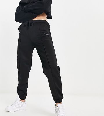 VAI21 cuffed sweatpants with seam in black - part of a set