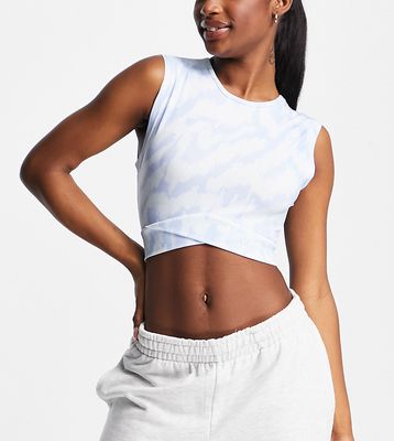 VAI21 print wrap over crop top in ice blue