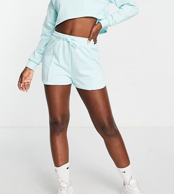 VAI21 seamed shorts in pastel blue - part of a set