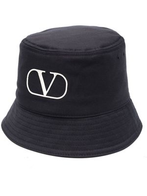 Valentino embroidered-logo bucket hat - Black