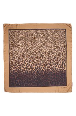 Valentino Garavani Dégradé Leopard Print Twill Scarf in An2 Animalier