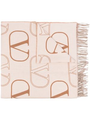 Valentino logo-embroidered fringed scarf - Neutrals