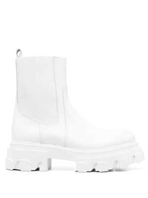 VAMSKO Nora 55mm leather ankle boots - White