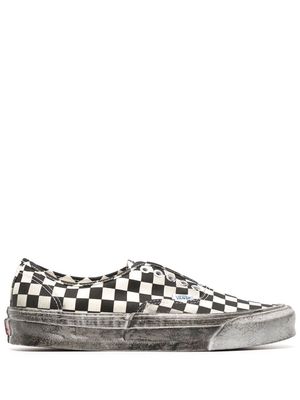 Vans checkerboard low-top sneakers - Black
