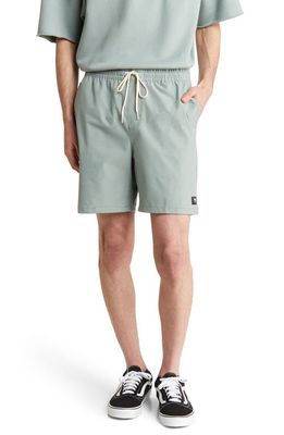 Vans Range Relaxed Shorts in Chinois Green