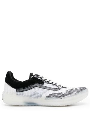 Vans UltimateWaffle EXP checkers-print sneakers - White