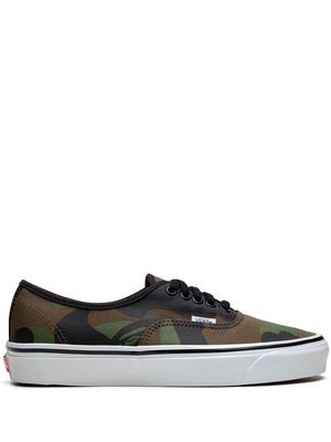 Vans x BAPE Authentic 44 DX "First Camo" sneakers - Brown
