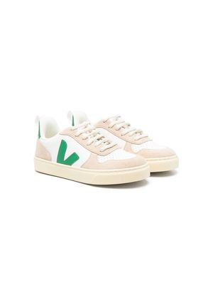 VEJA Kids suede-panels lace-up sneakers - White