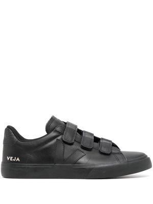 VEJA Recife touch-strap low-top sneakers - Black