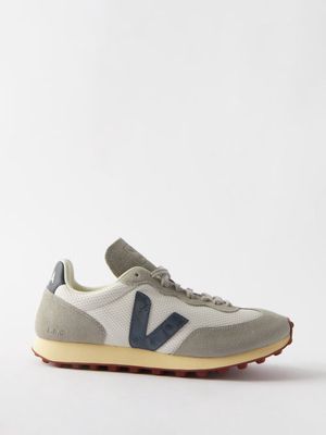 Veja - Rio Branco Suede-panelled Mesh Trainers - Mens - Beige White