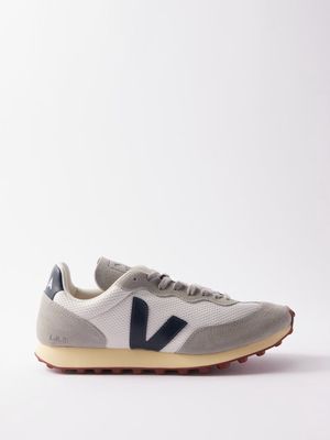 Veja - Rio Branco Suede-panelled Mesh Trainers - Mens - White Grey