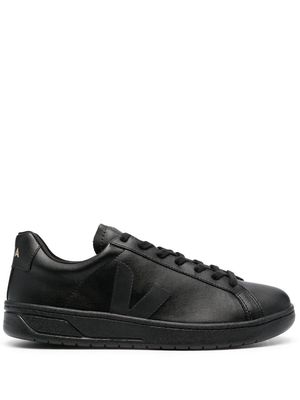 VEJA Urca CWL low-top sneakers - Black