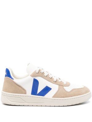 VEJA V-10 ChromeFree® leather sneakers - White