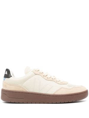 VEJA V-90 lace-up sneakers - Neutrals