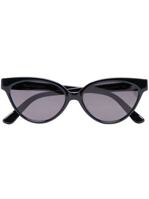Velvet Canyon Beat Generation cat-eye sunglasses - Black
