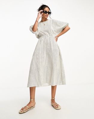 Vero Moda Aware smock maxi dress in mono stripe-White
