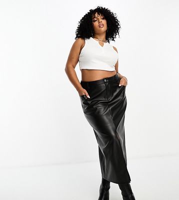 Vero moda Curve leather look midi skirt in black