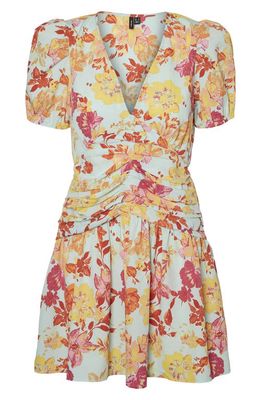VERO MODA Remi Floral Short Sleeve Dress in Brook Green Aop Remi